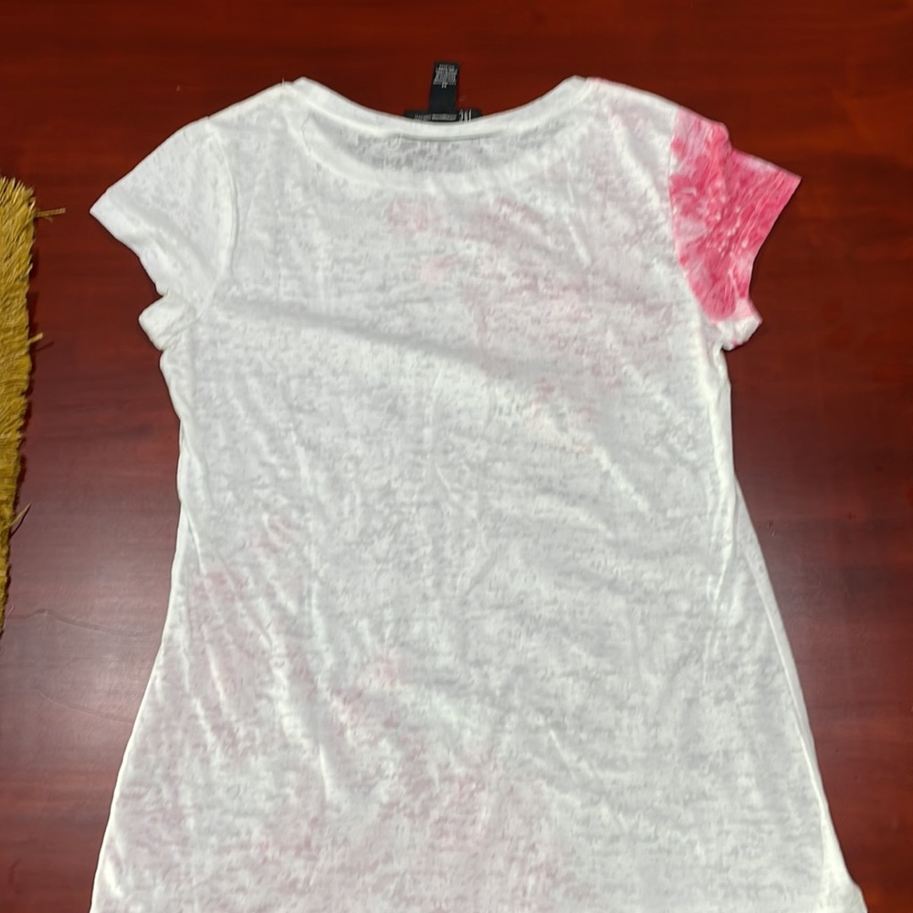 INC international concepts T-shirt barely worn - Picture 7 of 7